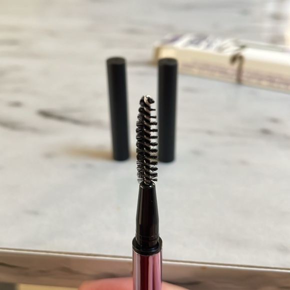 Urban Decay Brow Beater Micro Fine Brow Pencil and Brush - Picture 10 of 10